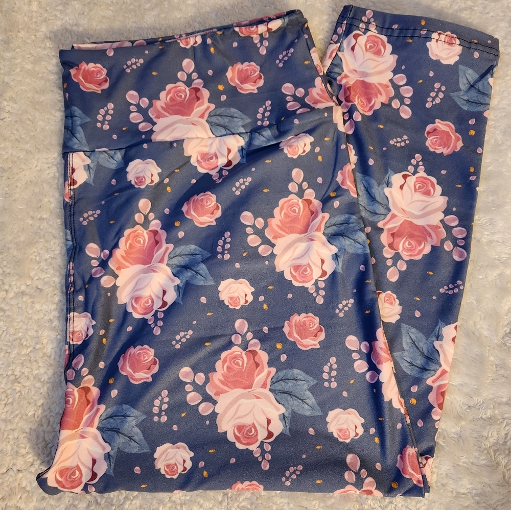 TC2 Vintage Roses Capris - Picture 1 of 1